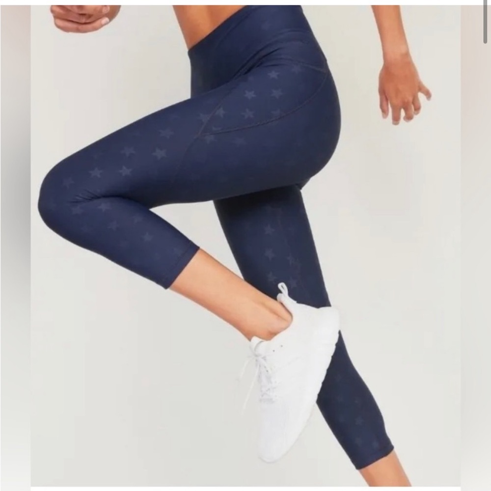 NWT Old Navy High Waisted Powersoft crop leggings